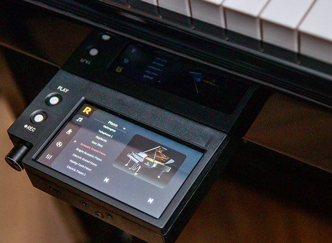 Ritmuller QU2 Intelligent System Controls.